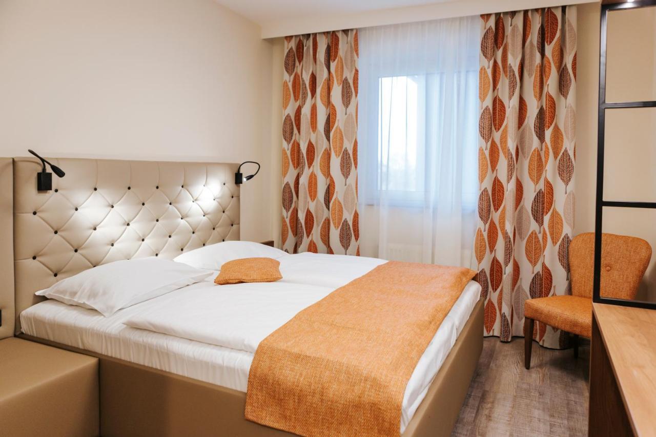 Hotel Der Stockinger Unterpremstätten Екстериор снимка