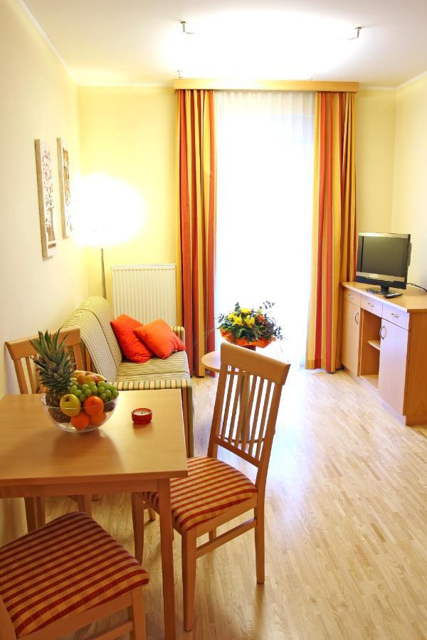 Hotel Der Stockinger Unterpremstätten Стая снимка